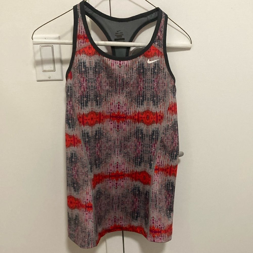 Nike Women's Red and Black Tank Top